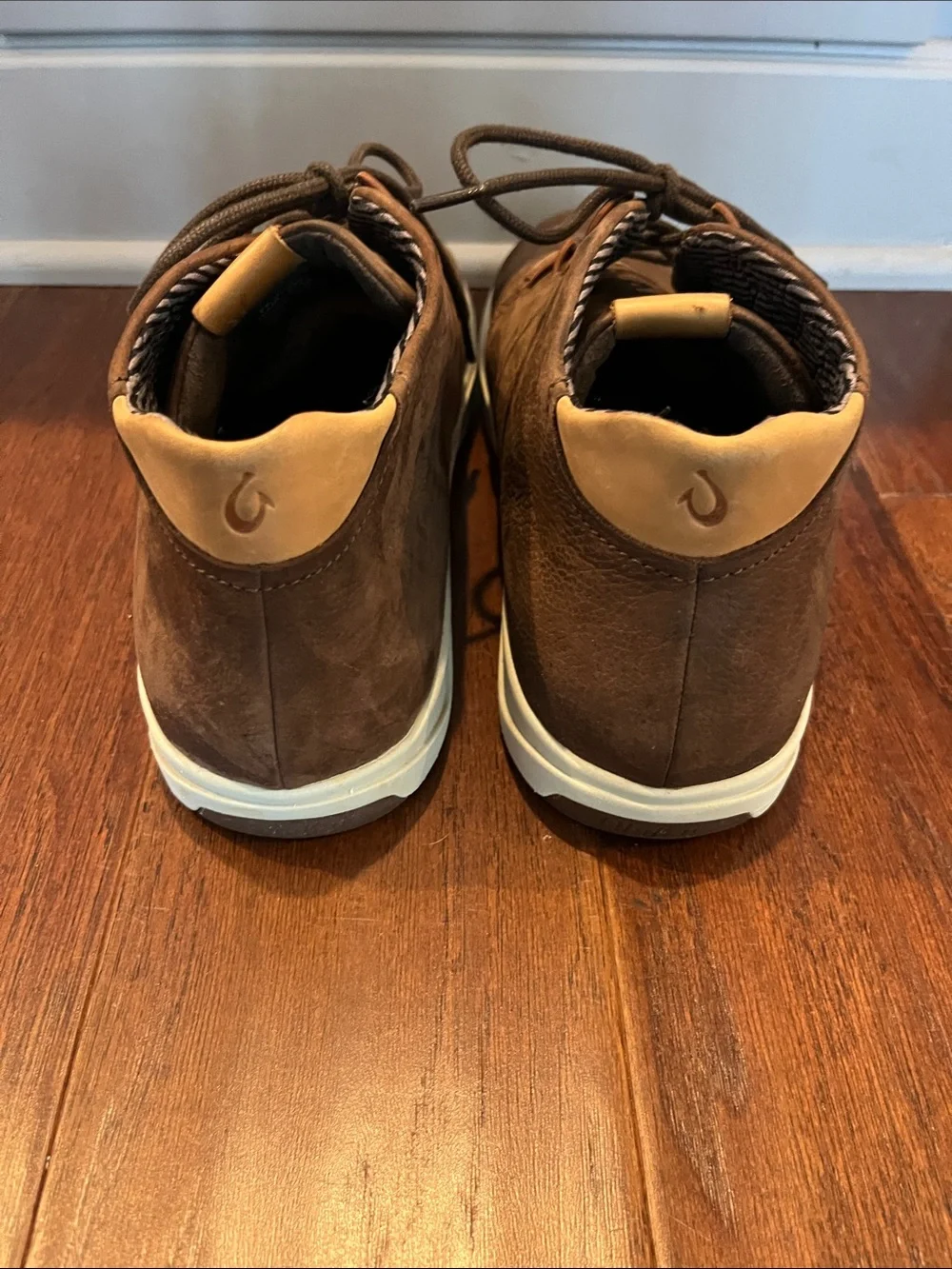 OluKai Men's Brown Leather Chukka Boots